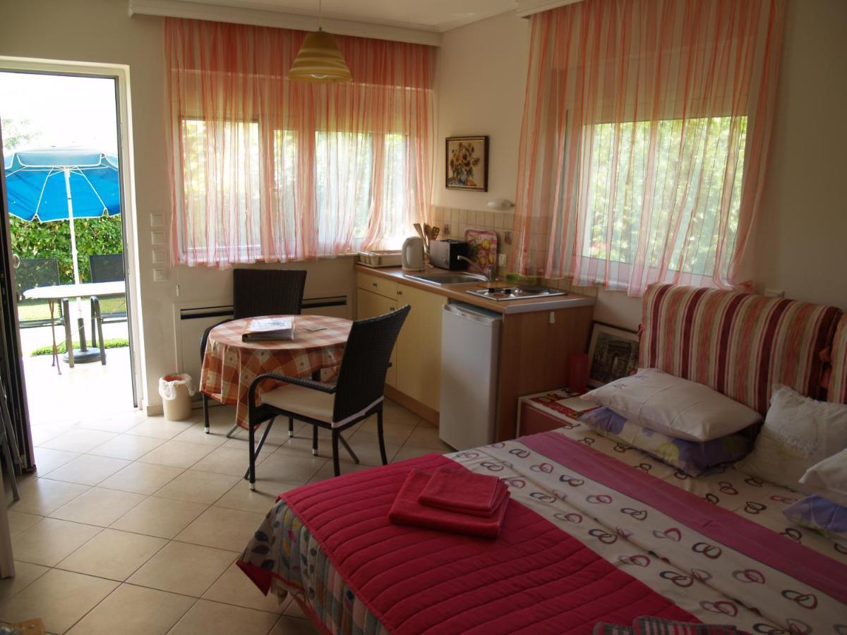 Villa Verde Apart-Hotel Néa Mákri Exteriér fotografie